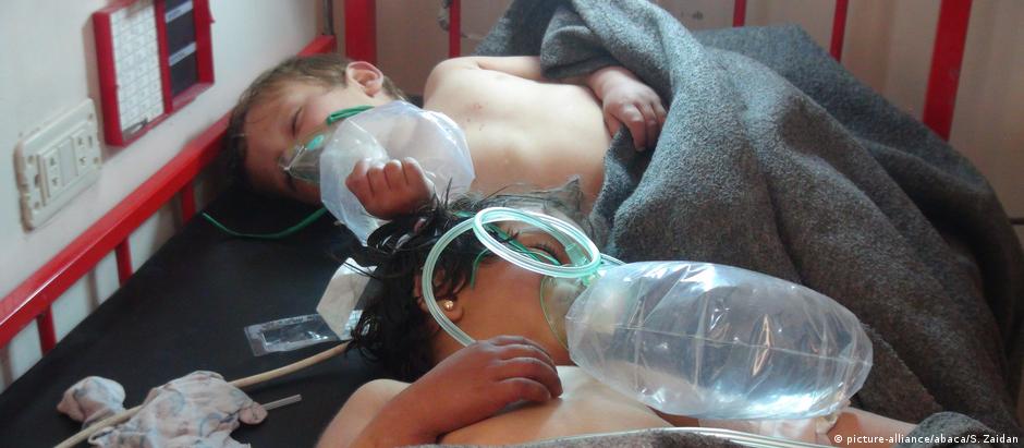 Segundo ONG, ao menos 20 crianças morreram em decorrência de um ataque químico