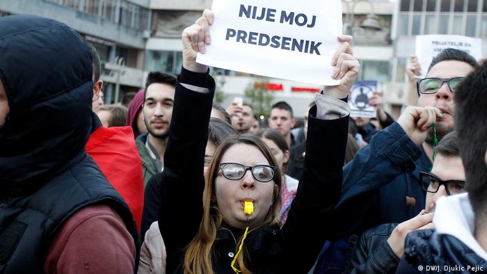 Serbien Proteste gegen die Regierung in Nis (DW/J. Djukic Pejic)
