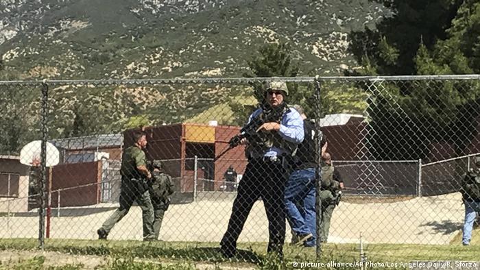 USA Schießerei in Grundschule von San Bernardino (picture-alliance/AP Photo/Los Angeles Daily/R. Sforza)