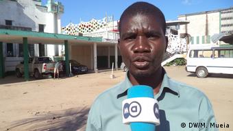 Mosambik Listano Evaristo MDM-Delegierter in Quelimane (DW/M. Mueia)