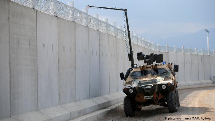 Türkei Grenzmauer zu Syrien (picture-alliance/AA/R. Aydogan)