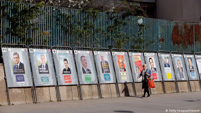 Предвыборные плакаты кандидатов в президенты Франции