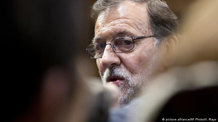 Spanien Rajoy muss im spanischen Korruptionsskandal aussagen (picture alliance/AP Photo/V. Mayo)