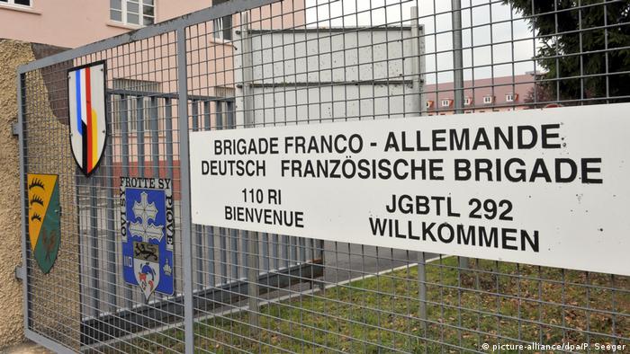 Alemanha acha memorabilia nazista em quartel