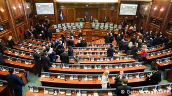 Kosovo Parlament Misstrauensvotum (Getty Images/AFP)