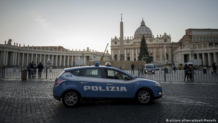 Polizei Italien (picture alliance/dpa/A.Masiello)