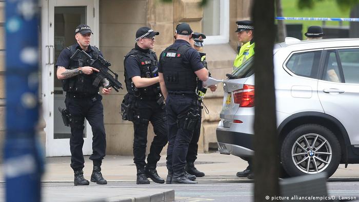 UK Terror gegen Teenager: 22 Tote bei Anschlag auf Konzert in Manchester (picture alliance/empics/D. Lawson)