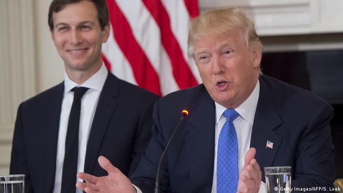 Donald Trump und Jared Kushner (Getty Images/AFP/S. Loeb)