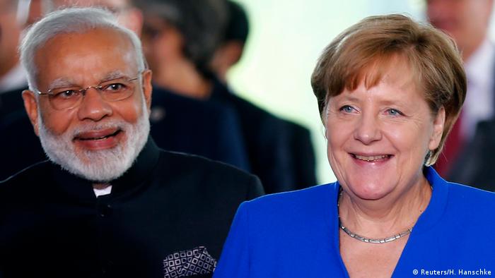 Deutsch-indische Regierungskonsultationen in Berlin | Angela Merkel & Narendra Modi (Reuters/H. Hanschke)