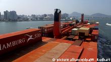 Symbolbild - Freihandel - Containerschiff in Sao Paulo