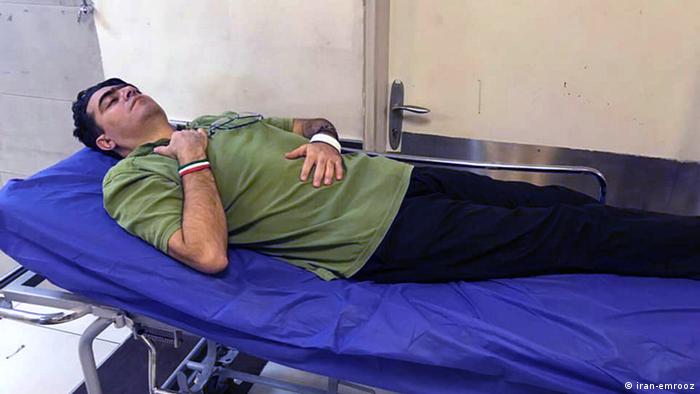 Iran - Esmail Abdi im Krankenhaus (iran-emrooz)