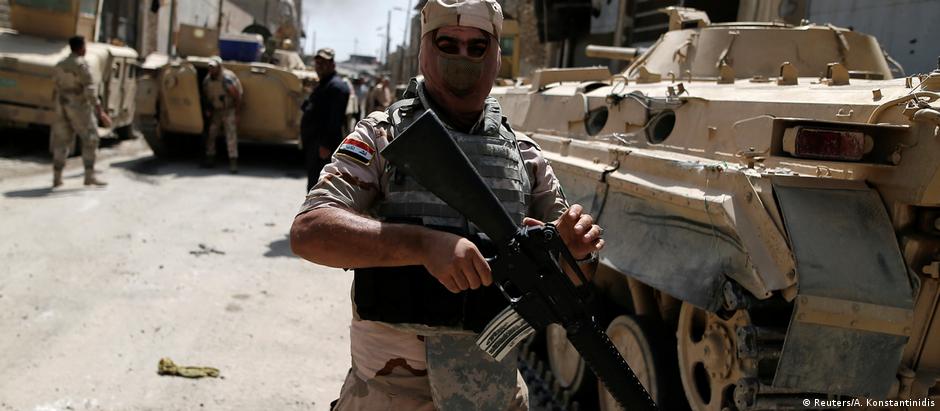 Exército iraquiano defende posições nas cercanias de Mossul