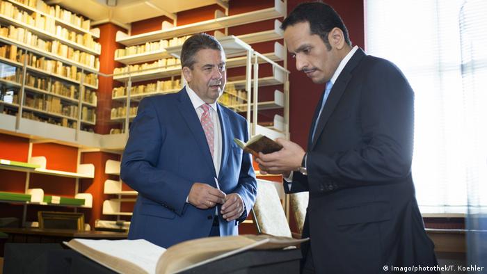 Wolfenbüttel Bundesaußenminister Sigmar Gabriel trifft den katarischen Außenminister Scheich Mohammed Al Thani (Imago/photothek/T. Koehler)