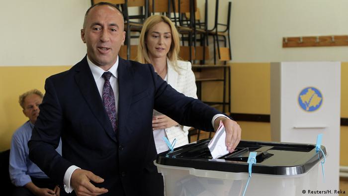 Kosovo Parlamentswahl - Ramush Haradinaj (Reuters/H. Reka)