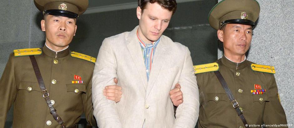 Warmbier durante seu julgamento em março de 2016