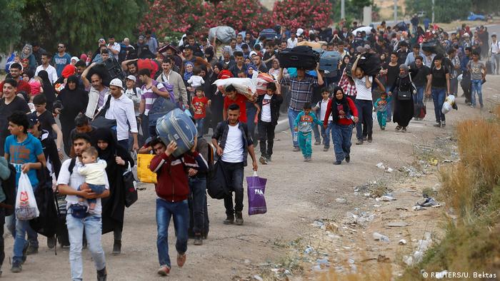 Türkei Syrische Rückkehrer an der Grenze Cilvegozu (REUTERS/U. Bektas)