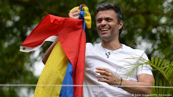 Venezuela Freilassung von Leopoldo López, Oppositionsführer (Getty Images/AFP/J. Hernandez)