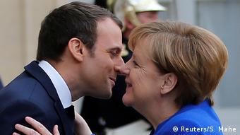 Paris Merkel und Macron (Reuters/S. Mahe)
