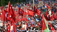 Türkei Istanbul Jahrestag des Putschversuches Nationaler Einheitsmarsch