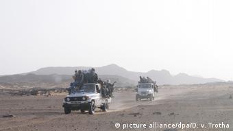 Migrants on trucks in Chad (picture alliance/dpa/D. v. Trotha)