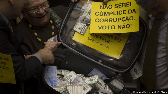 Brasilien Brasilia Protest Opposition (Imago/Agencia EFE/J. Alves)