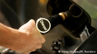 Αισθητή η αύξηση της τιμής του ντίζελ στη Γερμανία το 2017