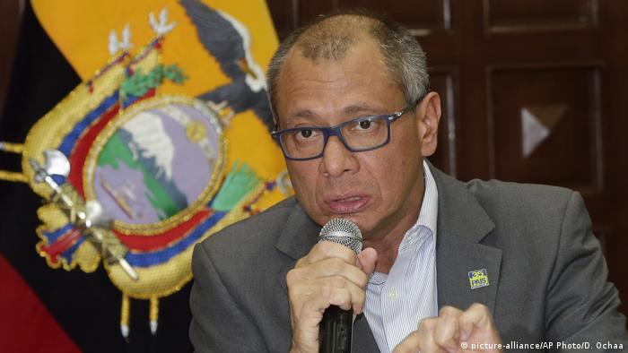 Ecuador Vize-Präsident Jorge Glas wird entlassen (picture-alliance/AP Photo/D. Ochaa)
