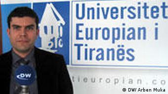 Ermal Hasimja stellvertretender Rektor der Europäischen Universität Tirana (DW/ Arben Muka)
