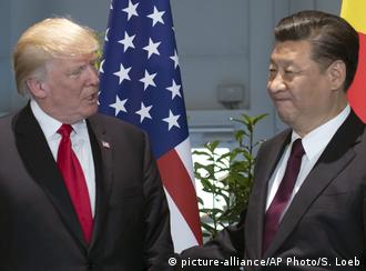 Trump e Xi Jinping na reunião do G20 em Hamburgo, em julho
