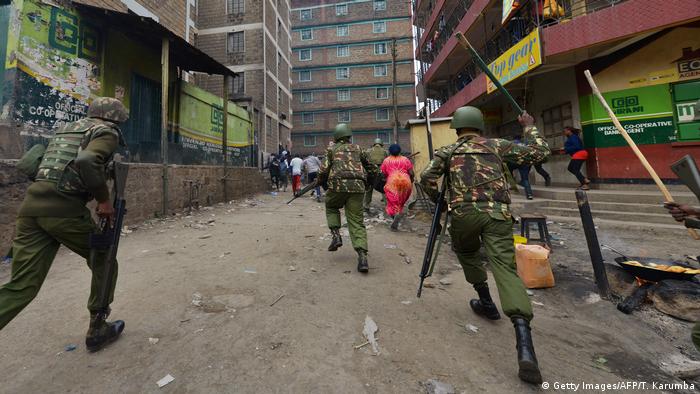 Kenia Unruhen nach dem Wahlenergebnis (Getty Images/AFP/T. Karumba)