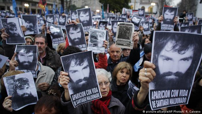 Protestas en Argentina por la desaparición de Santiago Maldonado.