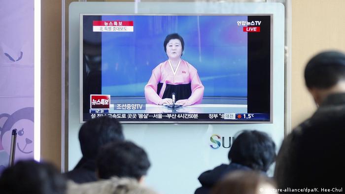 Südkorea Atomtest Nordkorea KCTV Nachrichtensprecherin Ri Chun Hee (picture-alliance/dpa/K. Hee-Chul)
