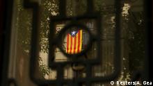 Spanien eine Katalanische (Separatisten-) Flagge hängt in Barcelona