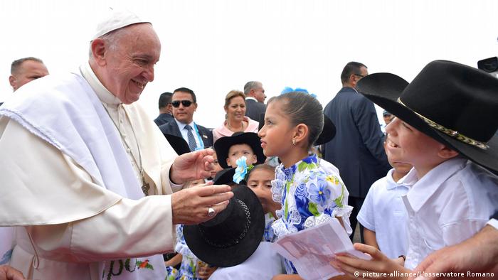 Papstbesuch in Kolumbien (picture-alliance/L'osservatore Romano)