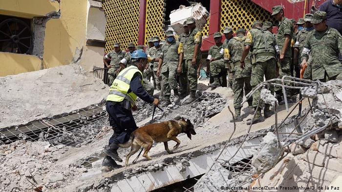 Resultado de imagem para Número de mortos em terremoto no México chega a 230
