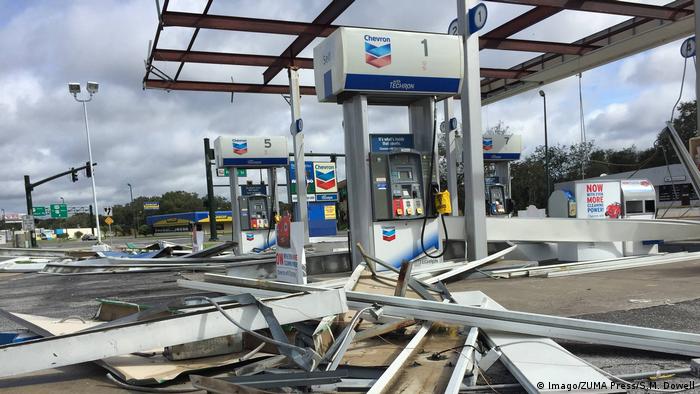 September 11 2017 Orlando FLorida USA Hurrikan Irma Tankstelle (Imago/ZUMA Press/S.M. Dowell)