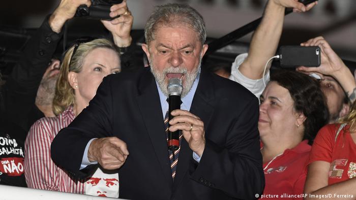 Brasilien Korruption Luiz Inacio Lula (picture alliance/AP Images/D.Ferreira)