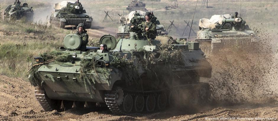 Tanque de Belarus em preparação para manobras Zapad 2017