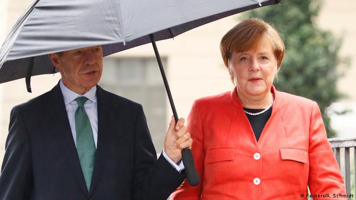Bundestagswahl 2017 | vor Stimmabgabe Angela Merkel, Bundeskanzlerin (Reuters/A. Schmidt)