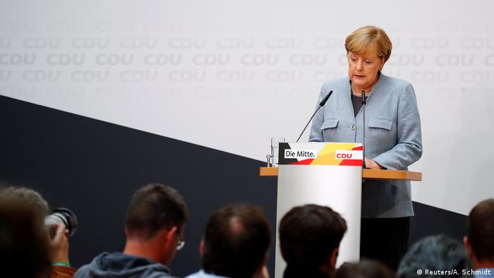 Deutschland Bundestagswahl CDU Parteizentrale Merkel (Reuters/A. Schmidt)