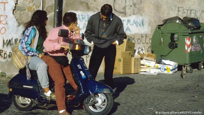 Italien Arbeitslosigkeit bei Jugendlichen (picture-alliance/ROPI/Cristofari)