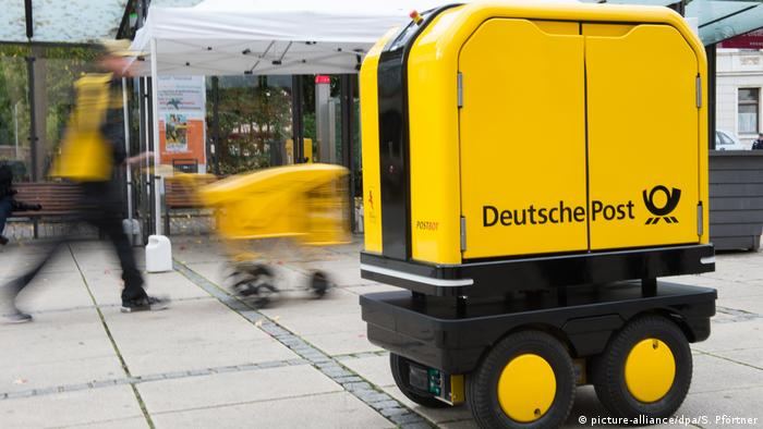 BdT - Deutsche Post δοκιμές ρομπότ παράδοσης PostBOT (εικόνα-συμμαχία / dpa / S. Pförtner)