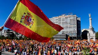 Spanien Madrid Demonstration gegen Unabbhähigkeit Kataloniens (Getty Images/AFP/J. Soriano)