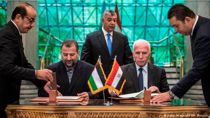 Ägypten Kairo Vetrags-Unterzeichnung von Fatah und Hamas (Getty Images/AFP/K. Desouki)