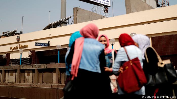 Ägypten Straßenszene in Kairo (Getty Images/AFP/T. Coex)