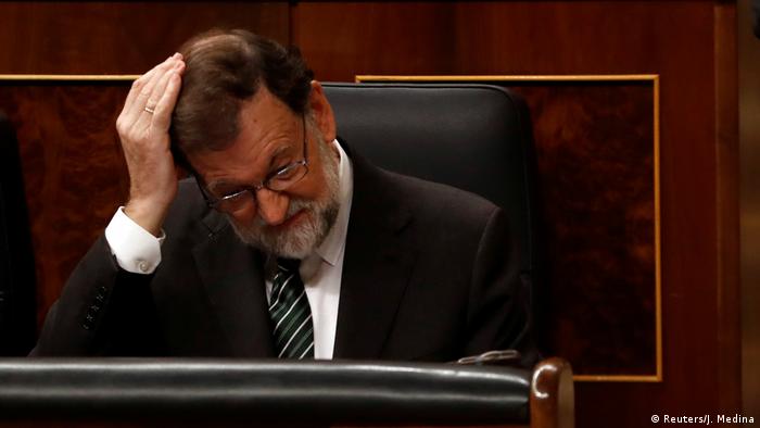 Spanien Mariano Rajoy im Parlament (Reuters/J. Medina)