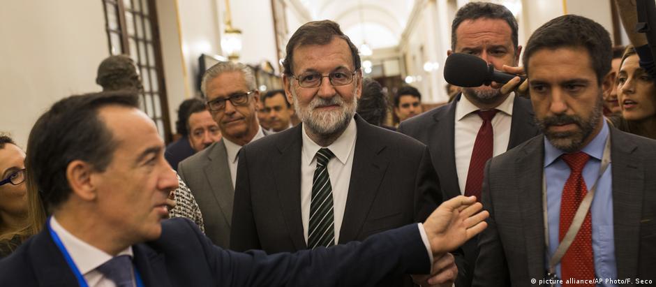 O primeiro-ministro espanhol, Mariano Rajoy: líder mantém queda de braço com Puigdemont