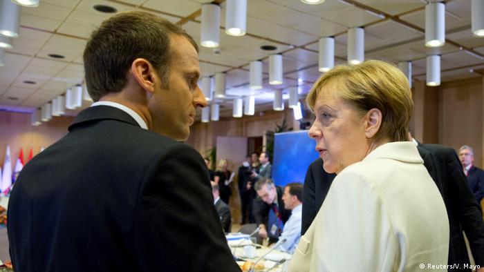 Belgien EU-Gipfel Emmanuel Macron und Angela Merkel (Reuters/V. Mayo)