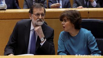 Spanien Mariano Rajoy und Soraya Saenz de Santamaria (Reuters/S. Vera)