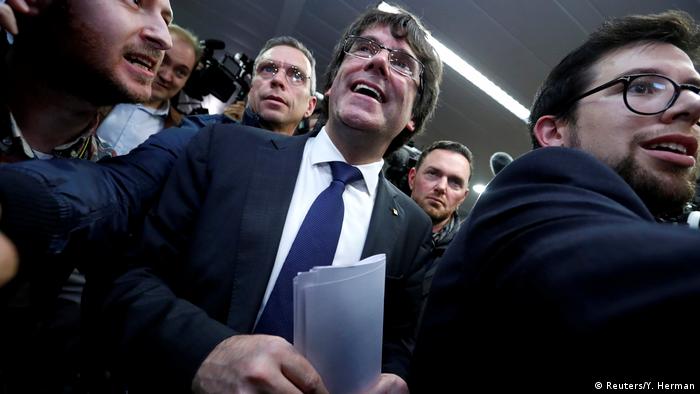 Belgien Carles Puigdemont in Brüssel (Reuters/Y. Herman)